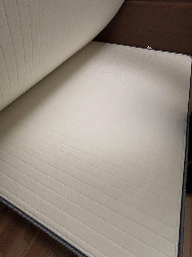 ダブルベッド フレーム+マットレス ニトリ