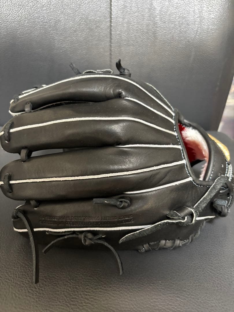 ミズノ Global Elite 軟式グローブ 黒　ヤクルト長岡モデル　コユニ