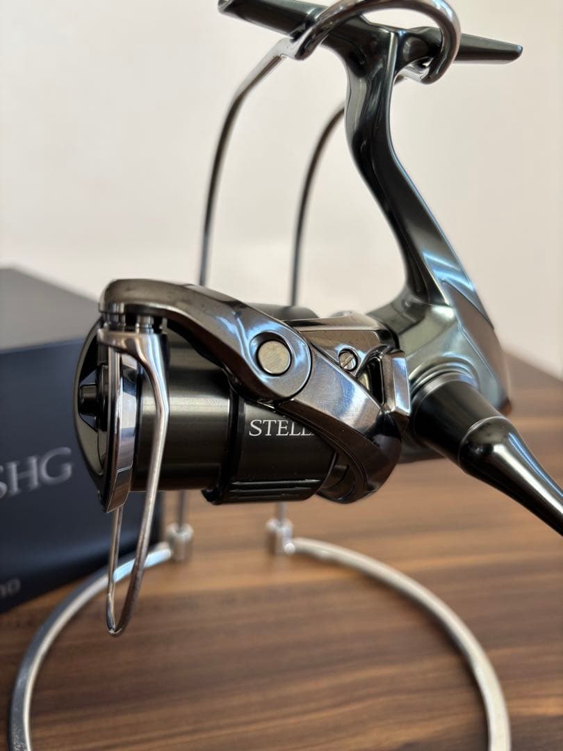 シマノ　美品22ステラ2500SHG