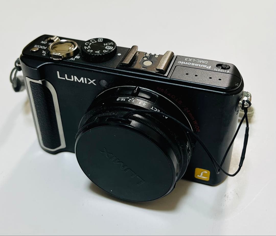 【すずめ様】LUMIX DMC-LX3 ライカレンズ ケース付