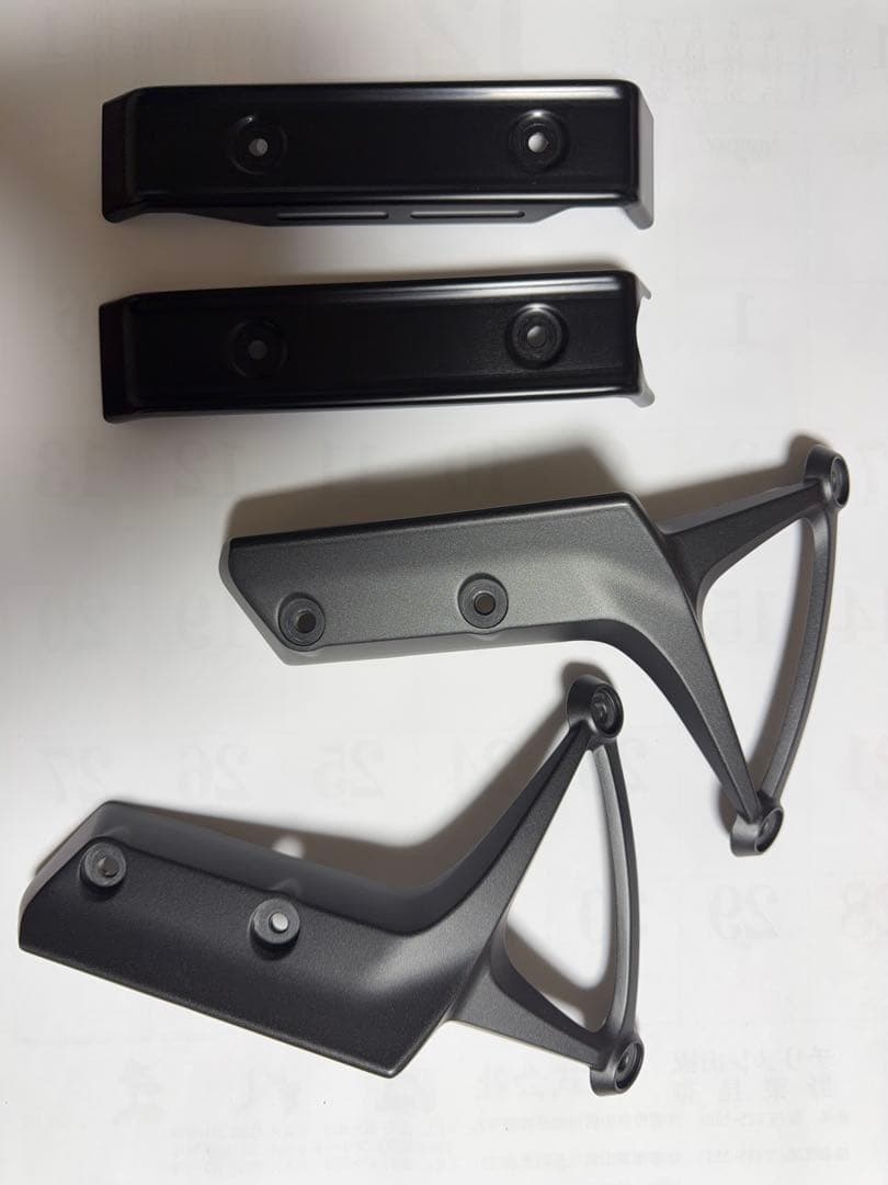 値下げZ900RSCAFESE純正フェンダーアームラジエターサイドカバーブラック