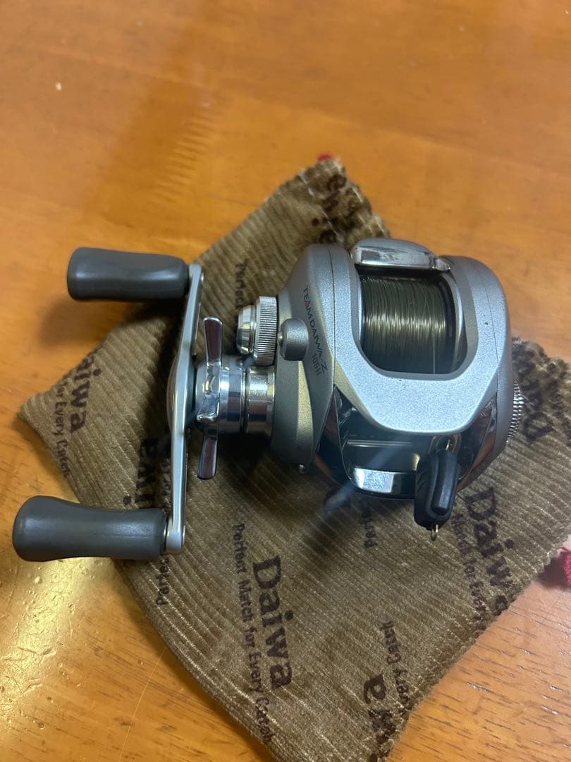 TEAM DAIWA Z 105H ベイトリール