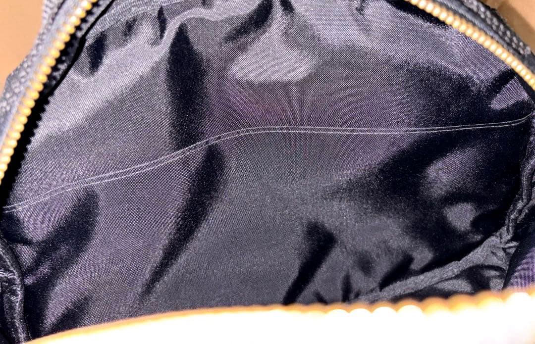 AYANOKOJI がま口ポシェット型ボディバッグ ブラック ショルダー