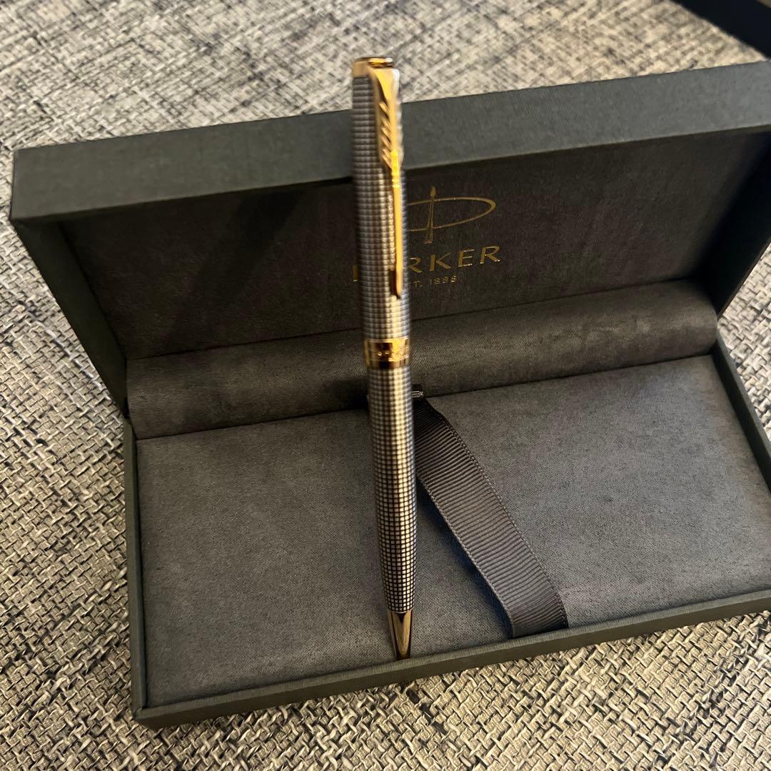 大*来様 Parker ボールペン シルバー・ゴールド