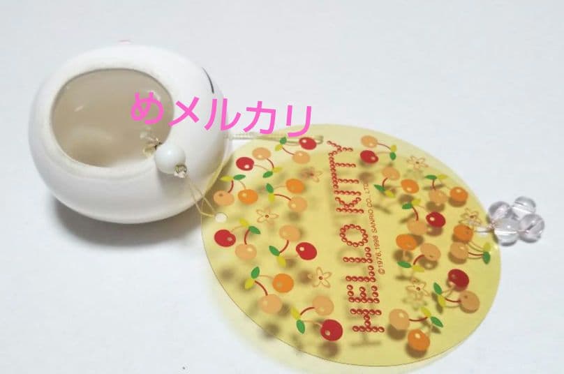 サンリオ ハローキティ 風鈴 (チェリー)