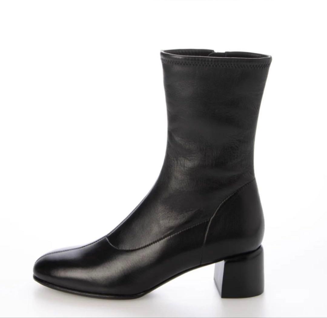 レザーショートブーツ ブラック