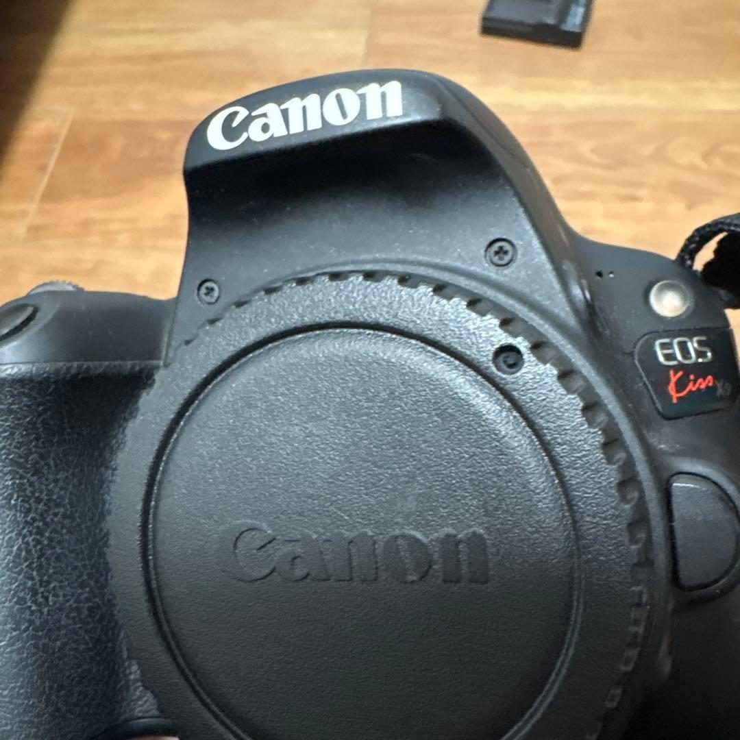 Canon EOS Kiss X9 ダブルレンズセット