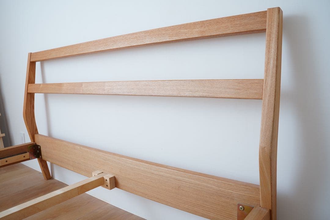 無印良品　タモ材・ダブルベッドフレーム