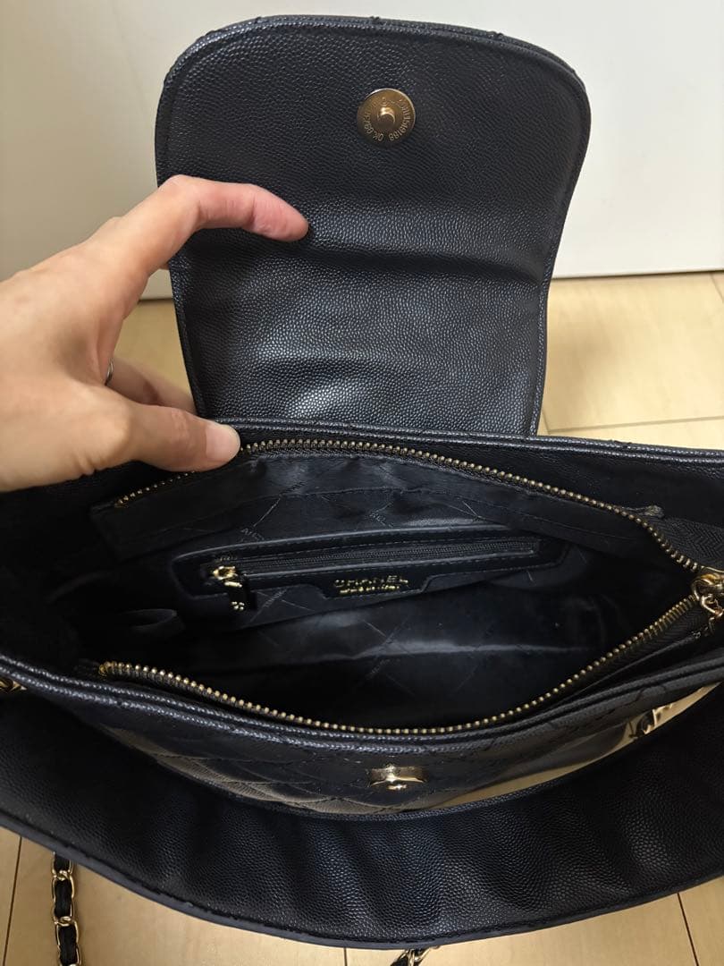 CHANEL シャネル　キルティングショルダーバッグ　ノベルティ