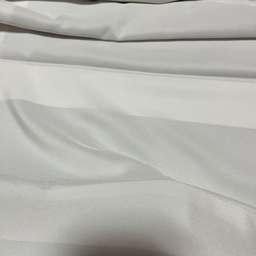 美品　華やか　正絹　黒留袖 　花柄刺繍 　着物　リメイク