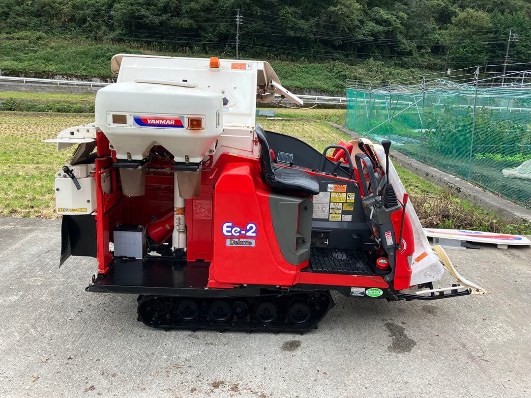 ヤンマーコンバイン Ee-2 2条刈