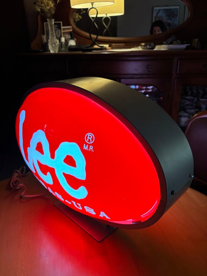 CHEVY57 さま。Lee リー 看板 ネオンサイン 店舗用