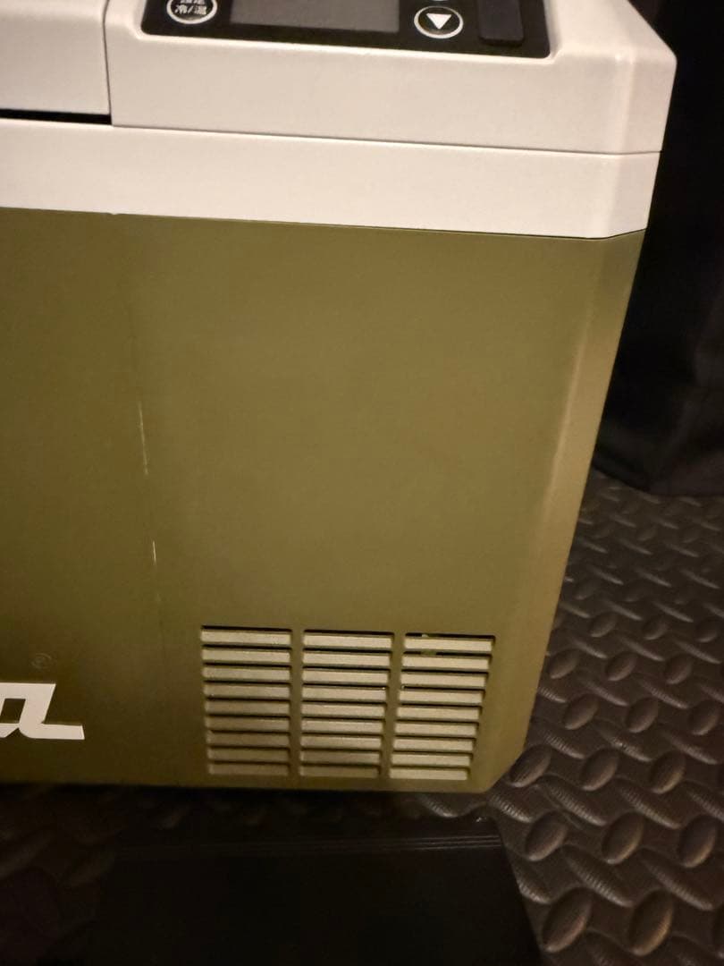 美品■マキタ 40Vmax 充電式保冷温庫 CW003G オリーブ　7L