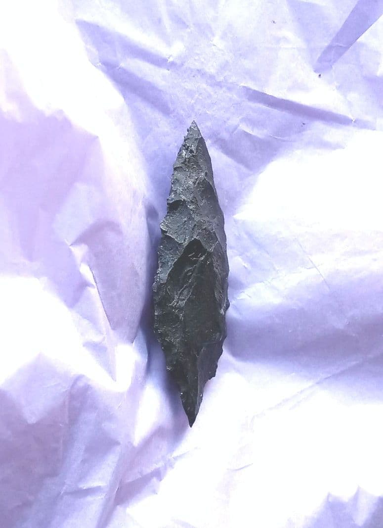 原始人 尖頭器 ポイント アイヌ仕様 石器 模写 サヌカイト