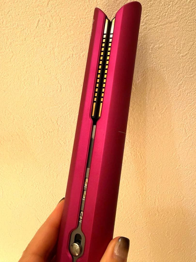ダイソン Dyson Corrale ヘアアイロン ストレートアイロンほぼ新品！