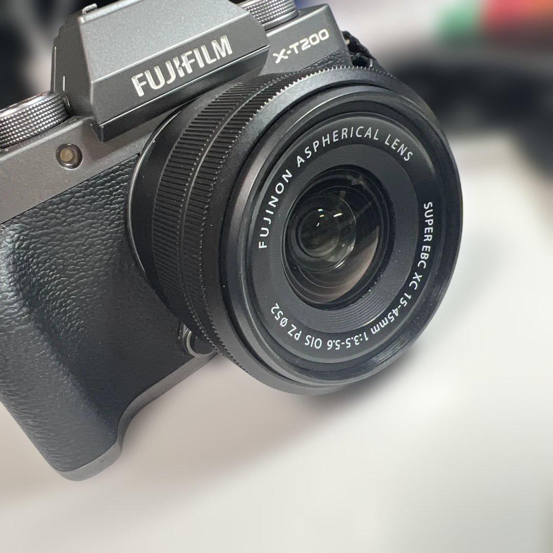FUJIFILM X-T200 早い者勝ち！　FUJIFILM XT200
