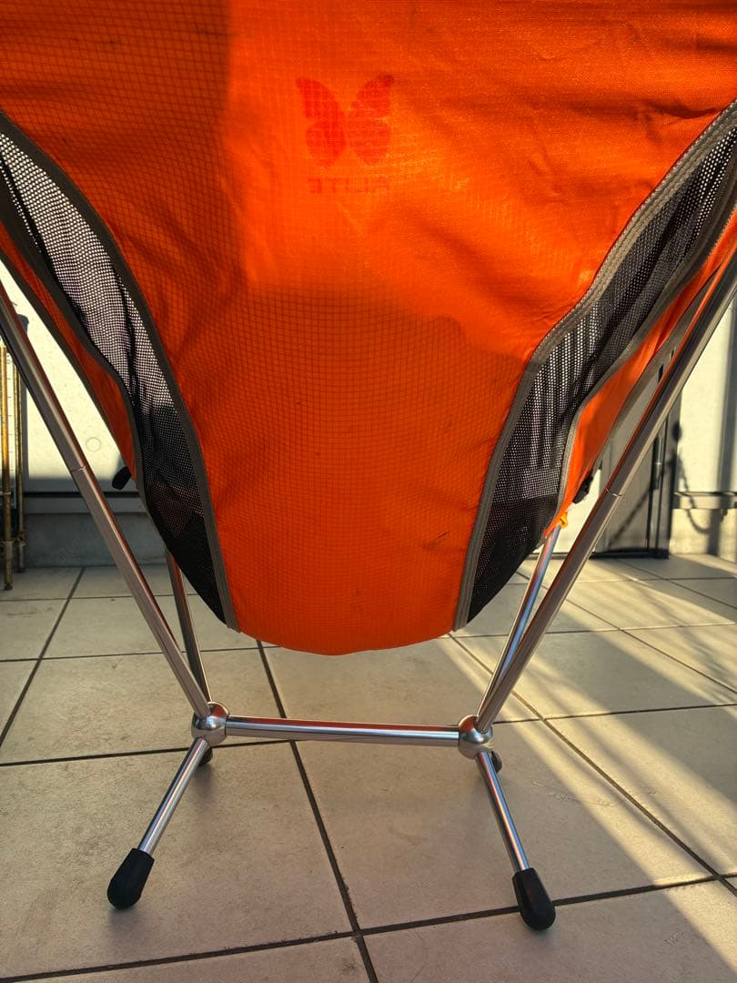 ALITE オレンジ アウトドアチェア　マンティスチェア