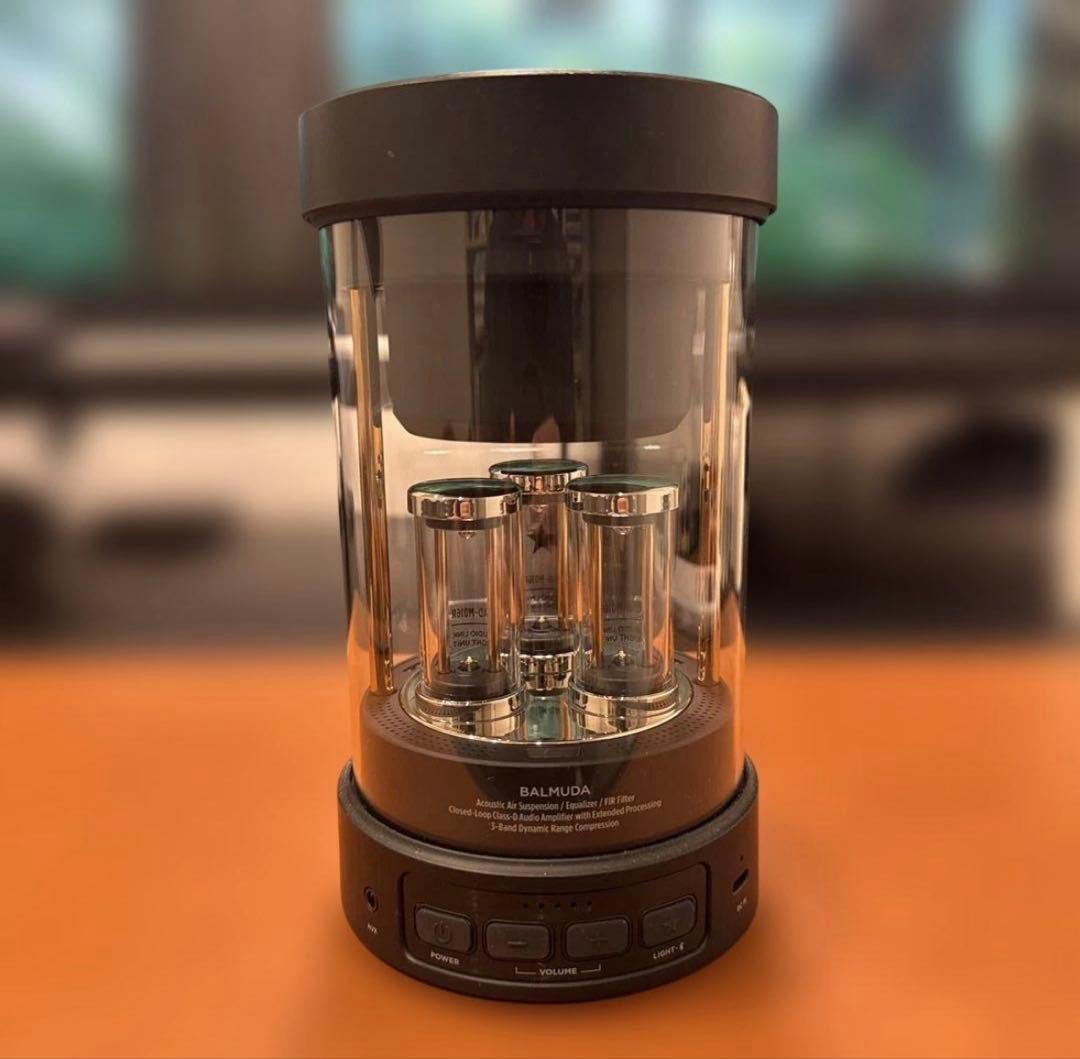 【j】BALMUDA ワイヤレススピーカー