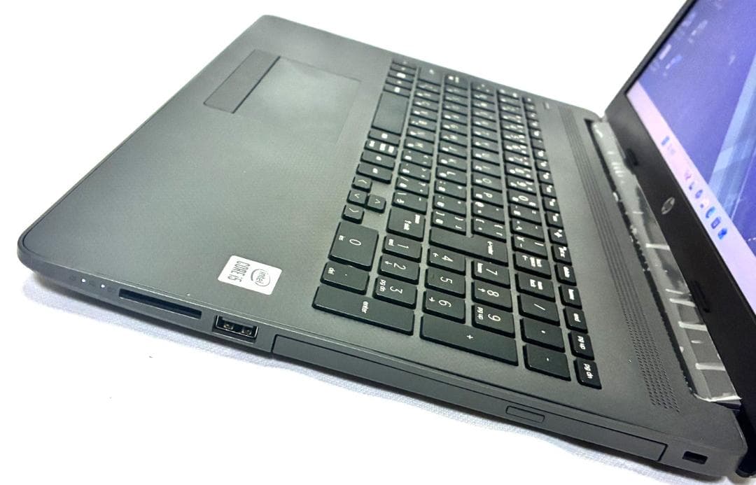 美品 HP 250 G7 i5 10世代 SSD256GB DVDマルチ 15型