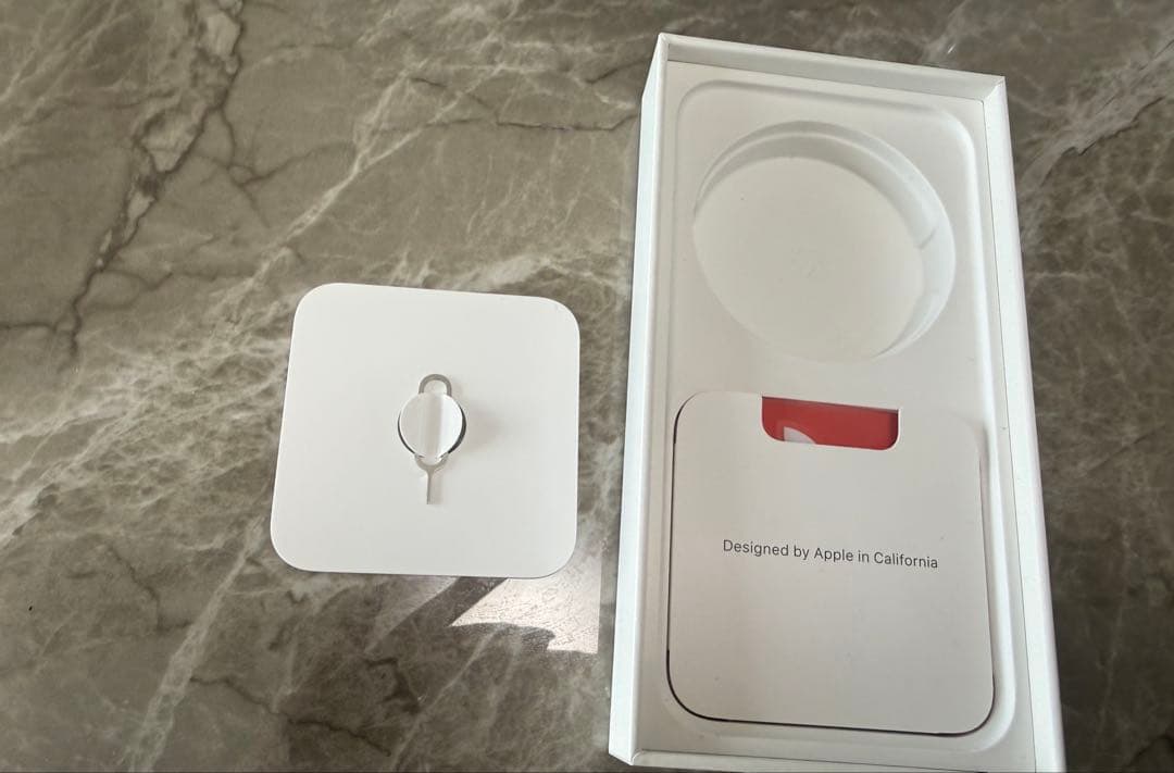 iPhone12 simフリー 128GB