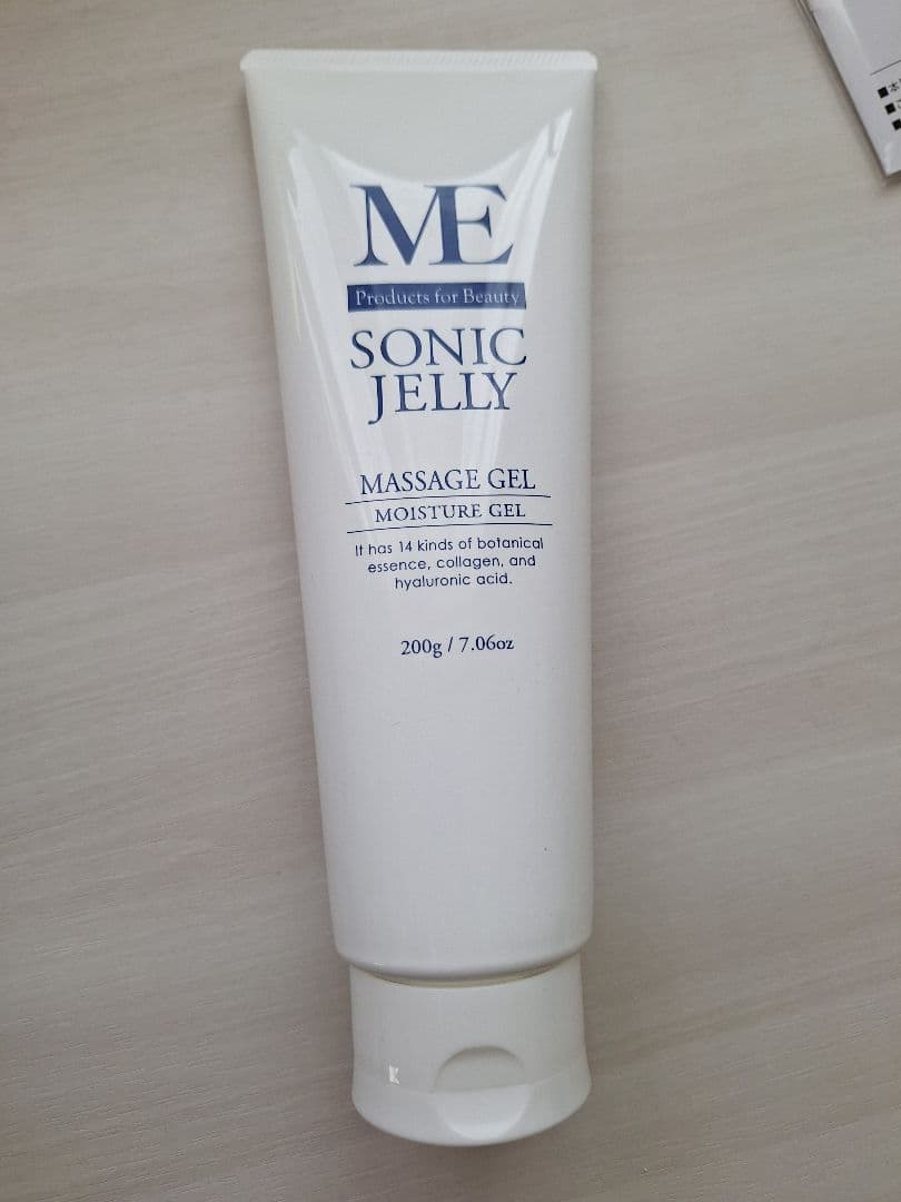 ikkoさんプロデュースmeラボン 美顔器 充電ケーブル・マッサージジェル付き