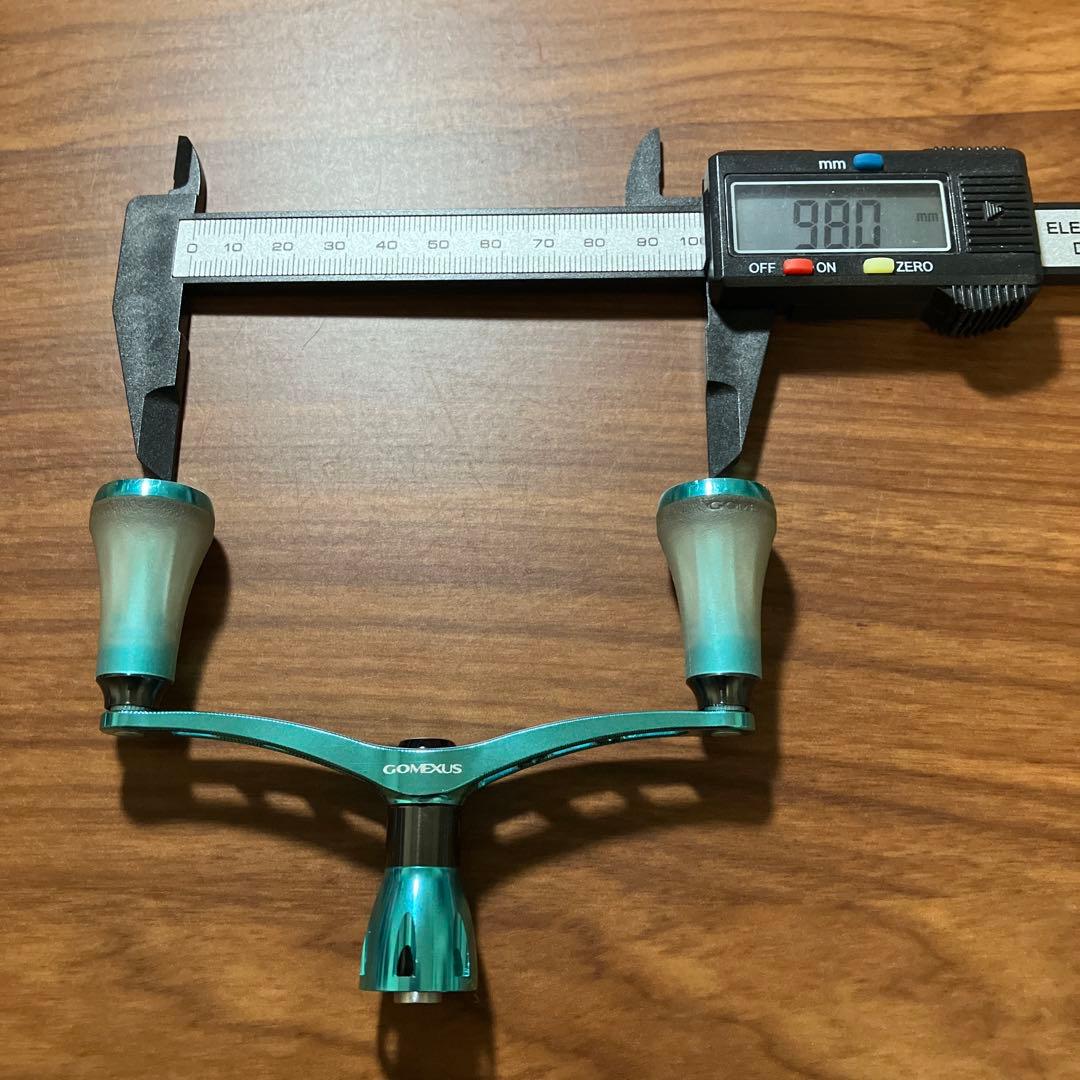 美品　ゴメクサス　エメラルダスカラー　ダブルハンドル　ダイワ専用スタンド