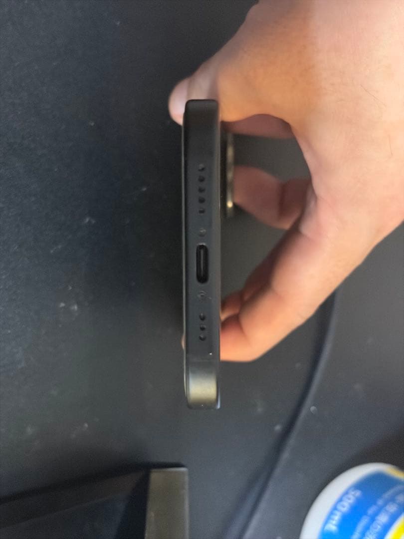 Apple iPhone 15 ブラック　128GB