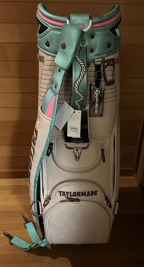 【新品未使用】テーラーメイド 限定品 キャディバッグ+ヘッドカバー 全米女子プロ