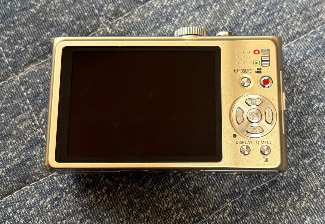 Panasonic LUMIX DMC-TZ10 デジタルカメラ　中古