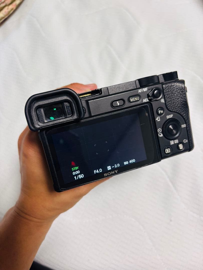 Sony a6400 Sony 16-70 f4 本体　バッテリー3個