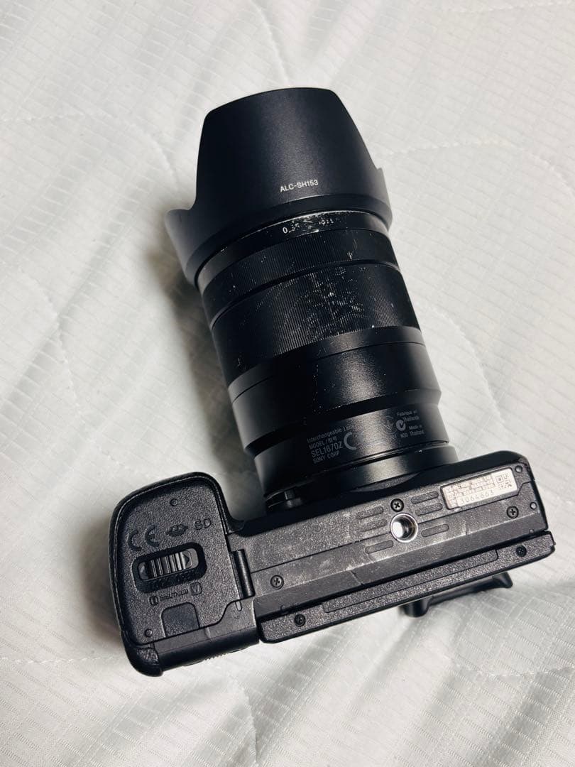 Sony a6400 Sony 16-70 f4 本体　バッテリー3個