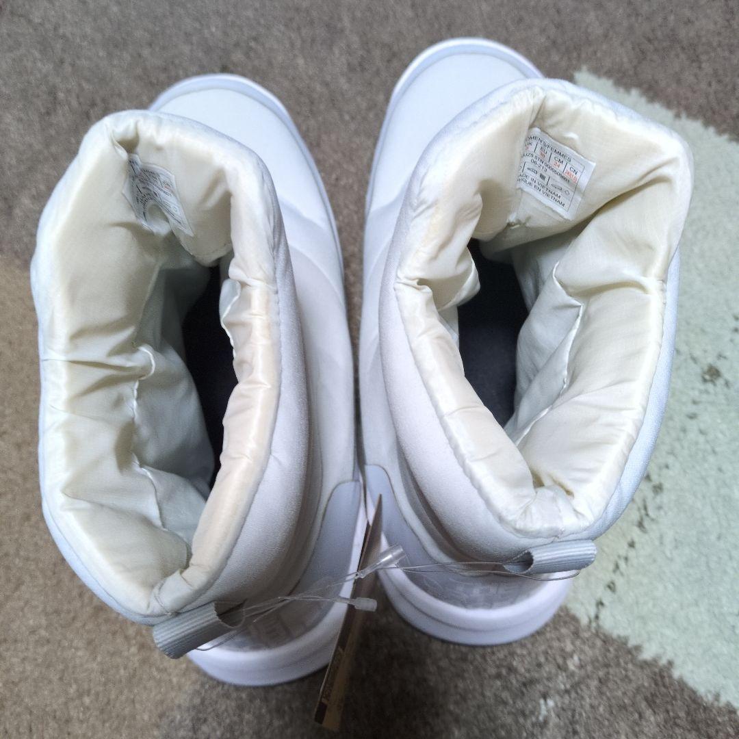 未使用24cmザノースフェイスヌプシダウンブーティー防水ブーツNFW02170