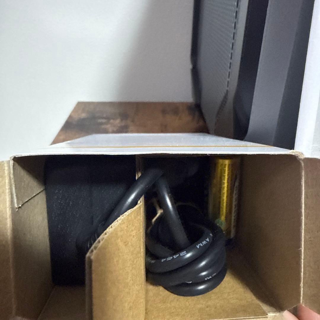 マキタ　ラジオMR005G