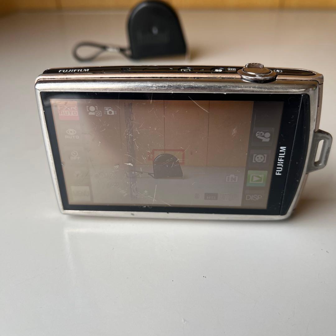 fujifilm z1000 exr ２台セット　カメラ　動作品　ジャンク扱い