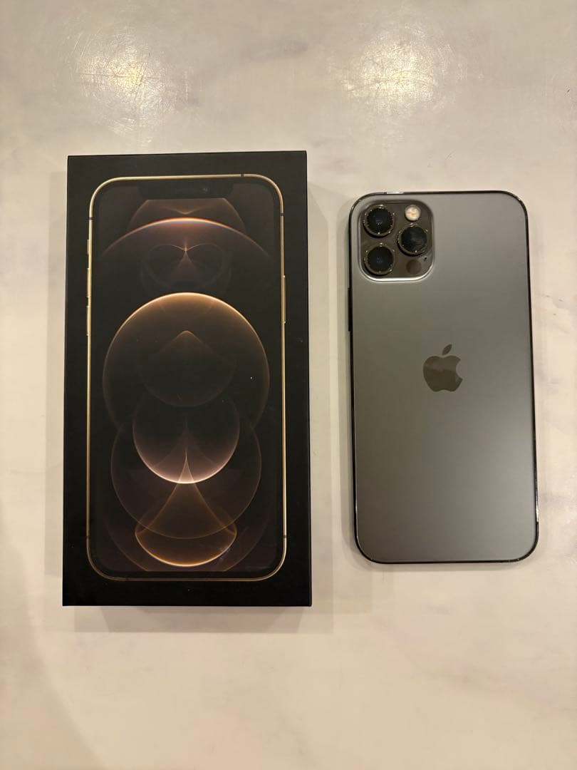 【ラピッド】Apple iPhone 12 Pro 128GBグラファイト