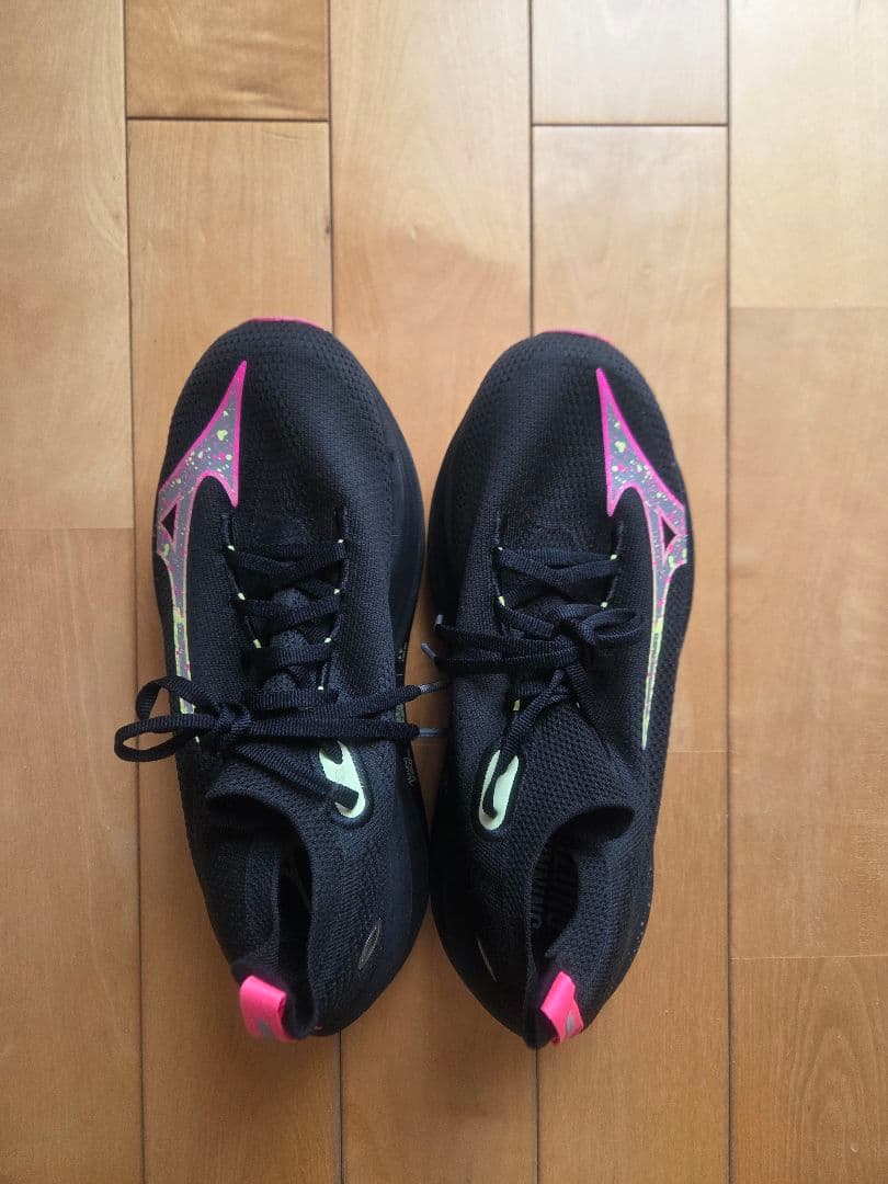 【美品！】MIZUNO NEO VISTA　25.5cm