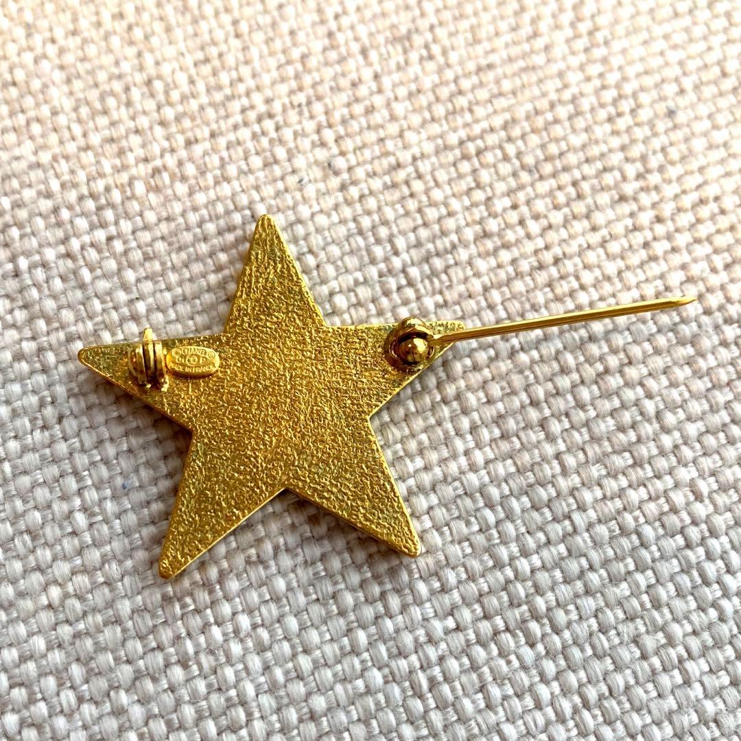 CHANEL ブローチ　星　シャネル　ココマーク　ピンバッジ