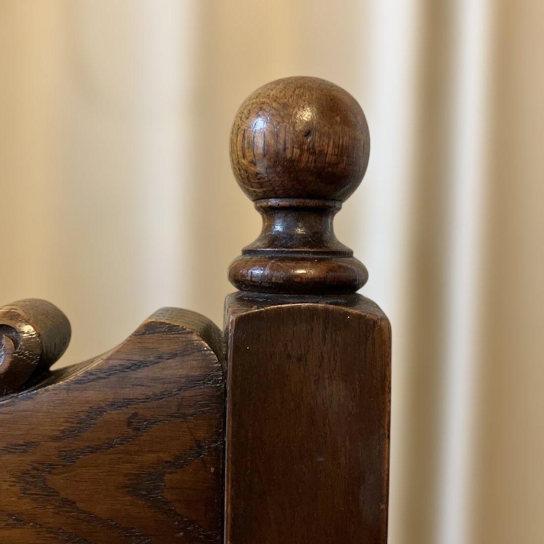 英国　アンティーク　木製椅子 ツイストレッグ　ダイヤモンドパターン ピンク