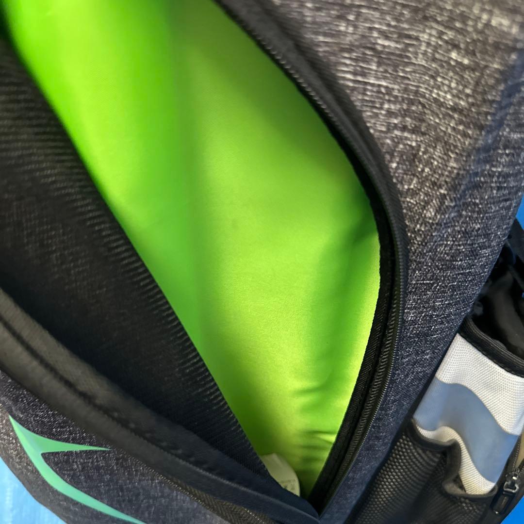 NIKEキャディーバッグ軽量タイプ・値下げ中