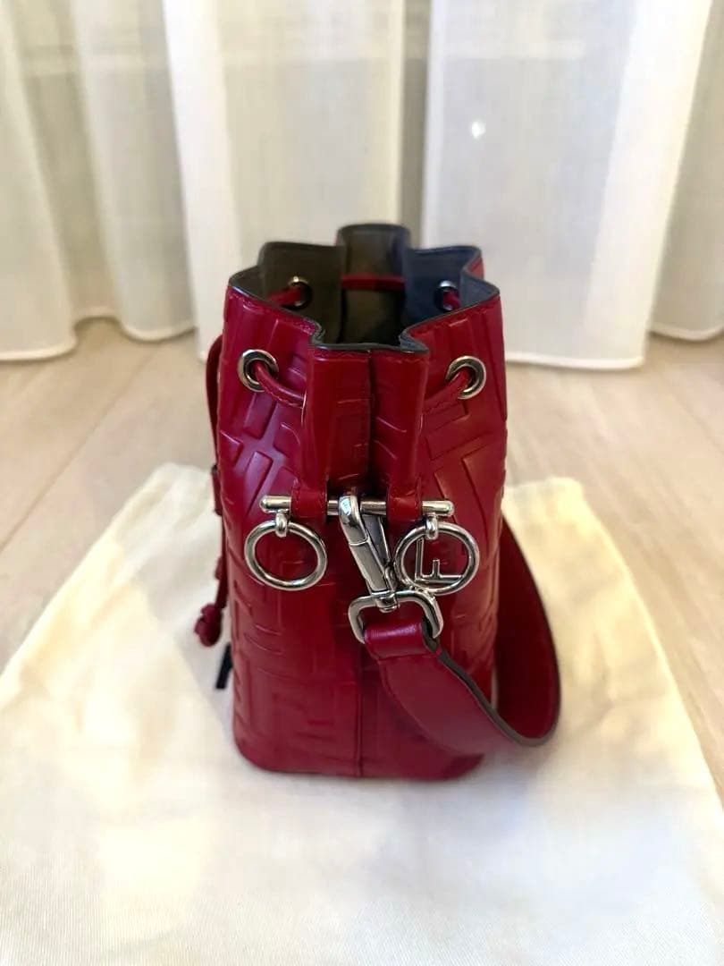 FENDI モントレゾール ハンドバッグ