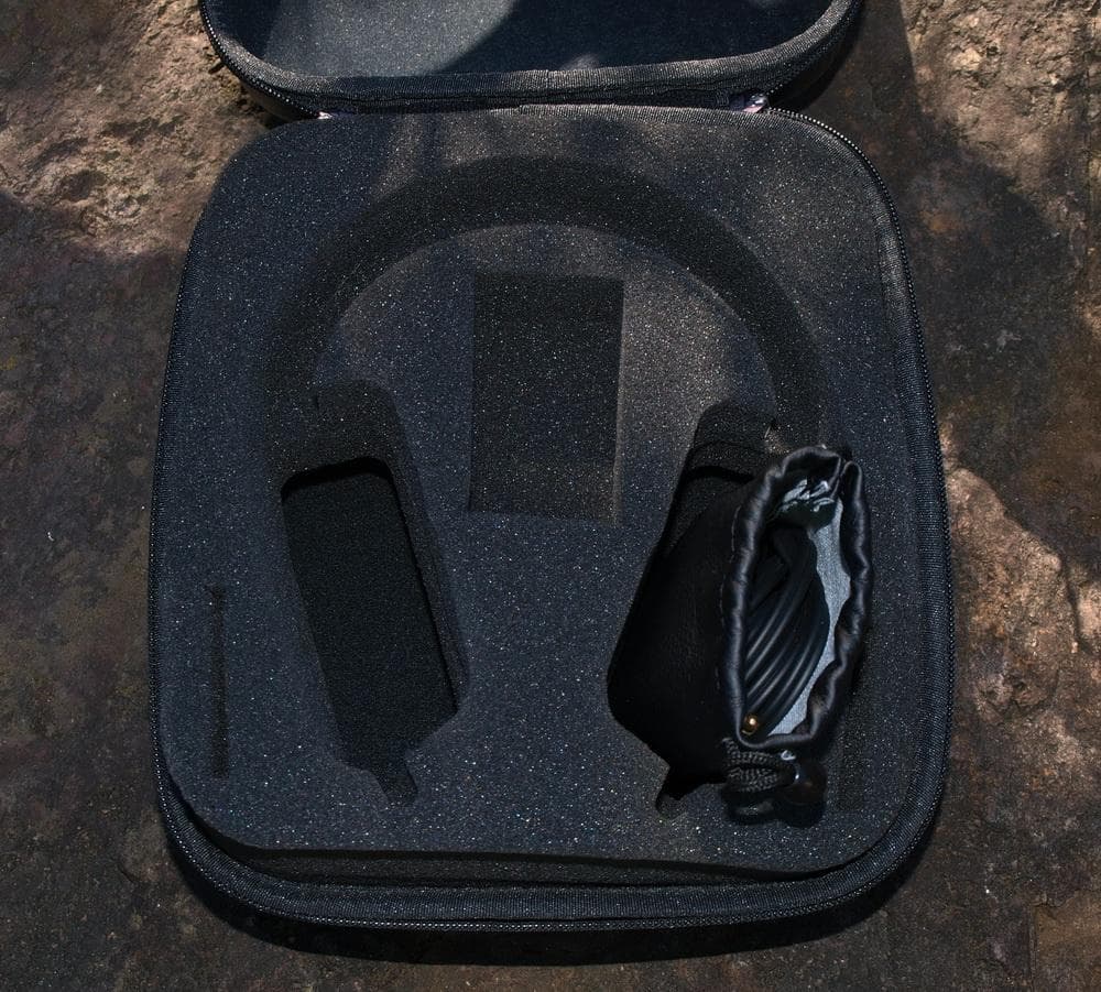 使用僅少Sennheiser ゼンハイザー HD660S 7Nケーブルとカーボン