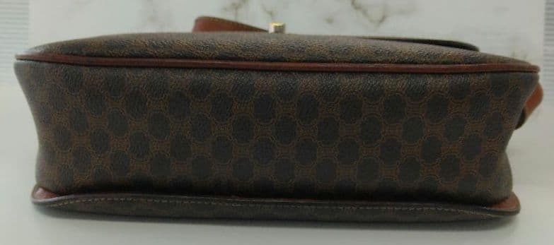 APJ18 セリーヌ マカダム ショルダーバッグ クロスボディ ゴールド金具