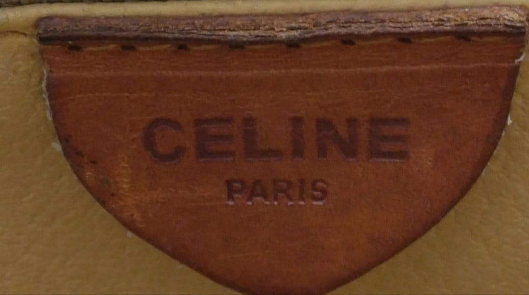 APJ18 セリーヌ マカダム ショルダーバッグ クロスボディ ゴールド金具