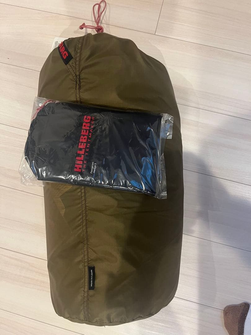 HILLEBERG HELAGS3 テント サンド　フットプリント付き