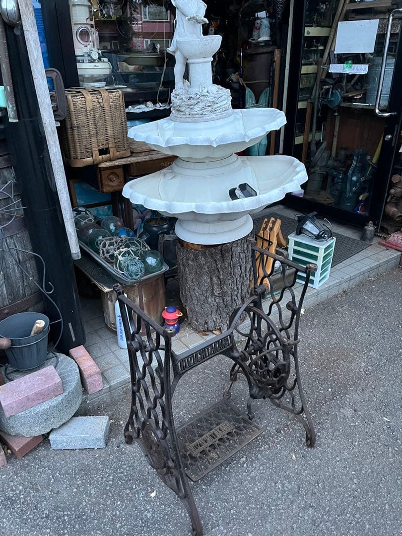 網目ミシン脚、ミシン脚、インテリアテーブル脚、レトロミシン脚、コズチタカラ