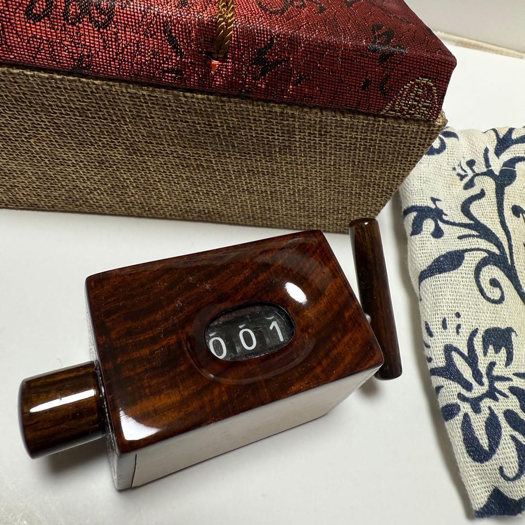 お値下げ♪ 『東雲』ヘラ釣り用　三桁カウンター　未使用ですが塗装のヒビあり