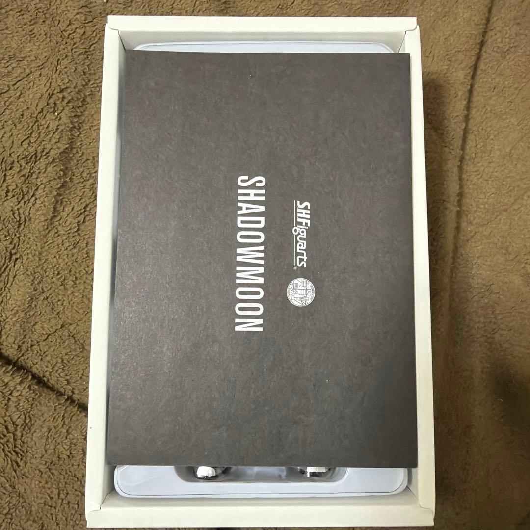 S.H.Figuarts（真骨彫製法）　シャドームーン