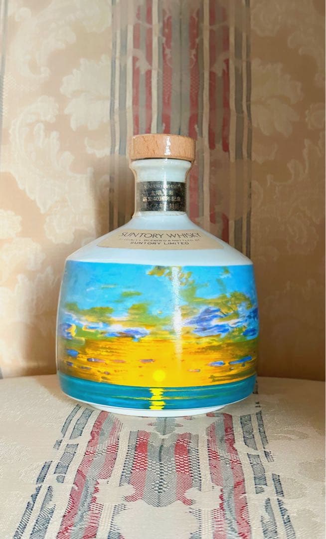 希少品サントリーウイスキー特級太陽工業創立40周年記念ボトル