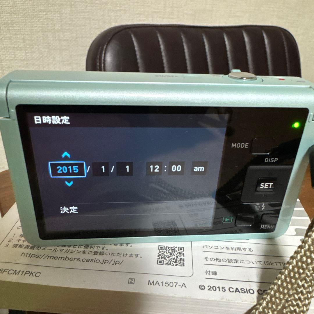 デジタルカメラ CASIO EX-ZR60