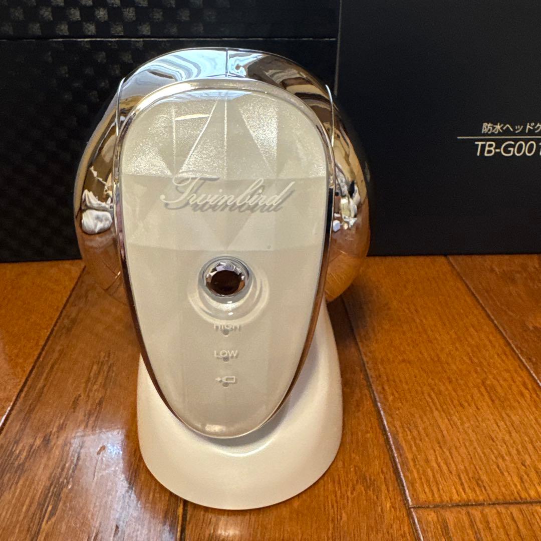 【美品】ツインバード　TB-G001JPPW 防水　ヘッドスパ　マッサージ